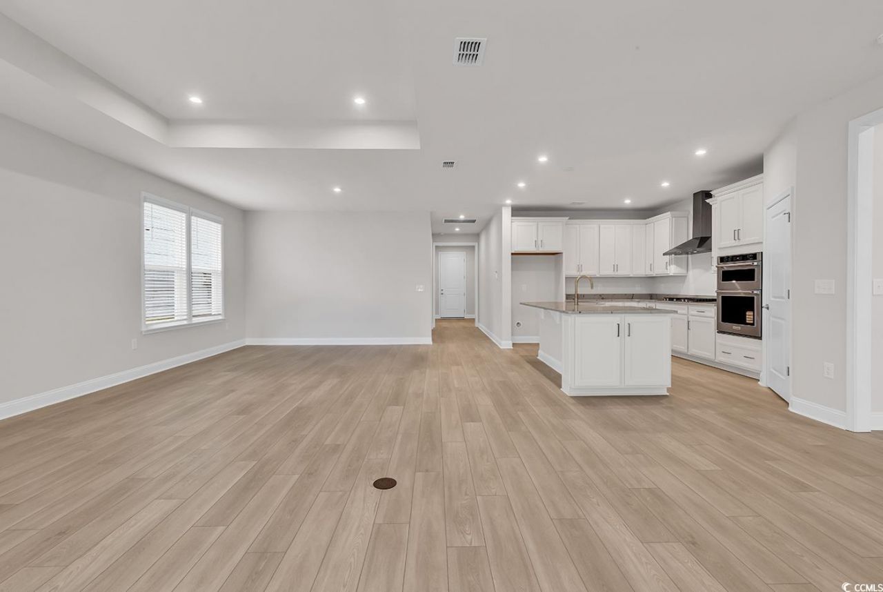 1213 Beeblossom Dr. Photo 16