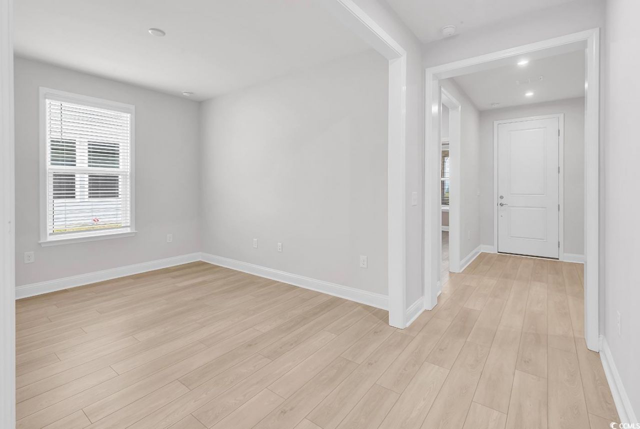 1213 Beeblossom Dr. Photo 20