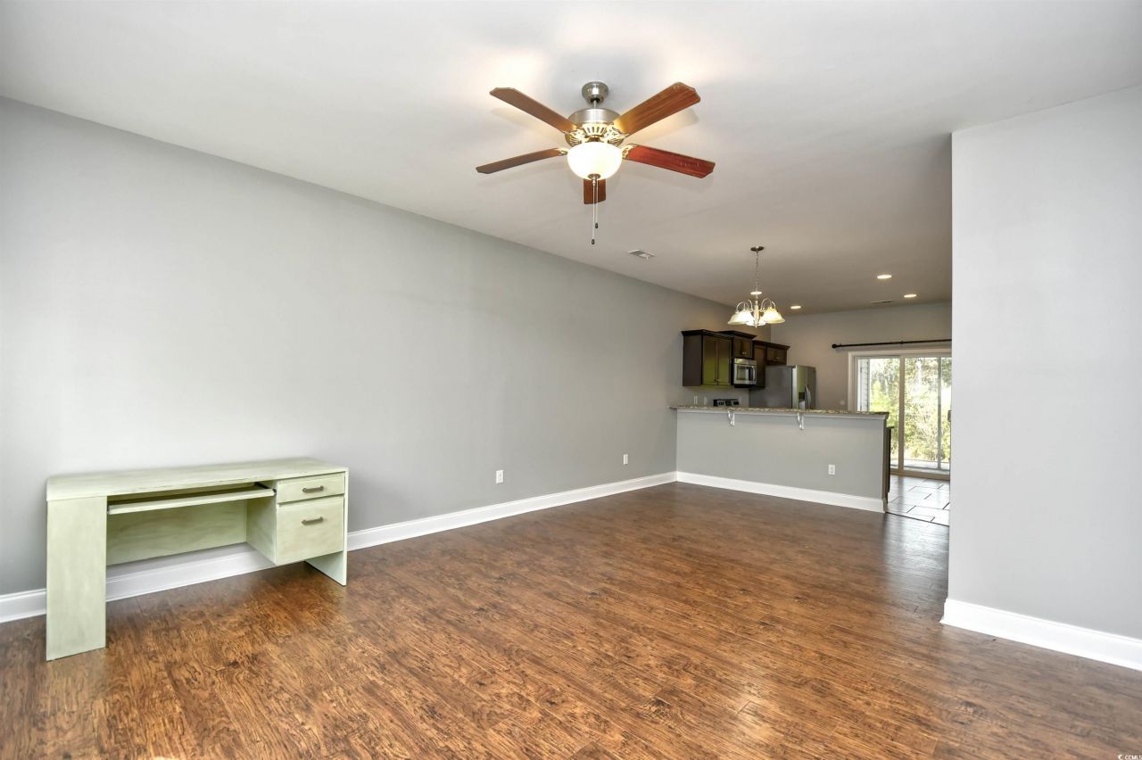 837 Triple Ct. Photo 6