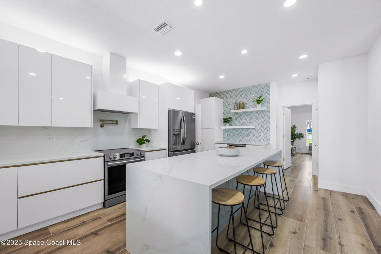 1313 Worth Court Ne, Palm Bay, FL 32905 Photo