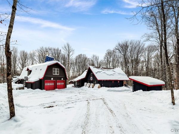 3595 Military Road, Newport, NY 13416