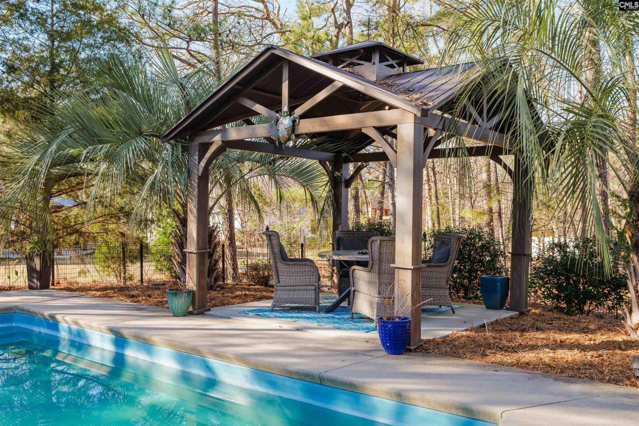 1301 Camping Road Photo 4