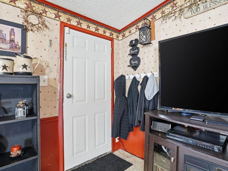 200 S Garrett, Nevada, OH 44849 Photo 5