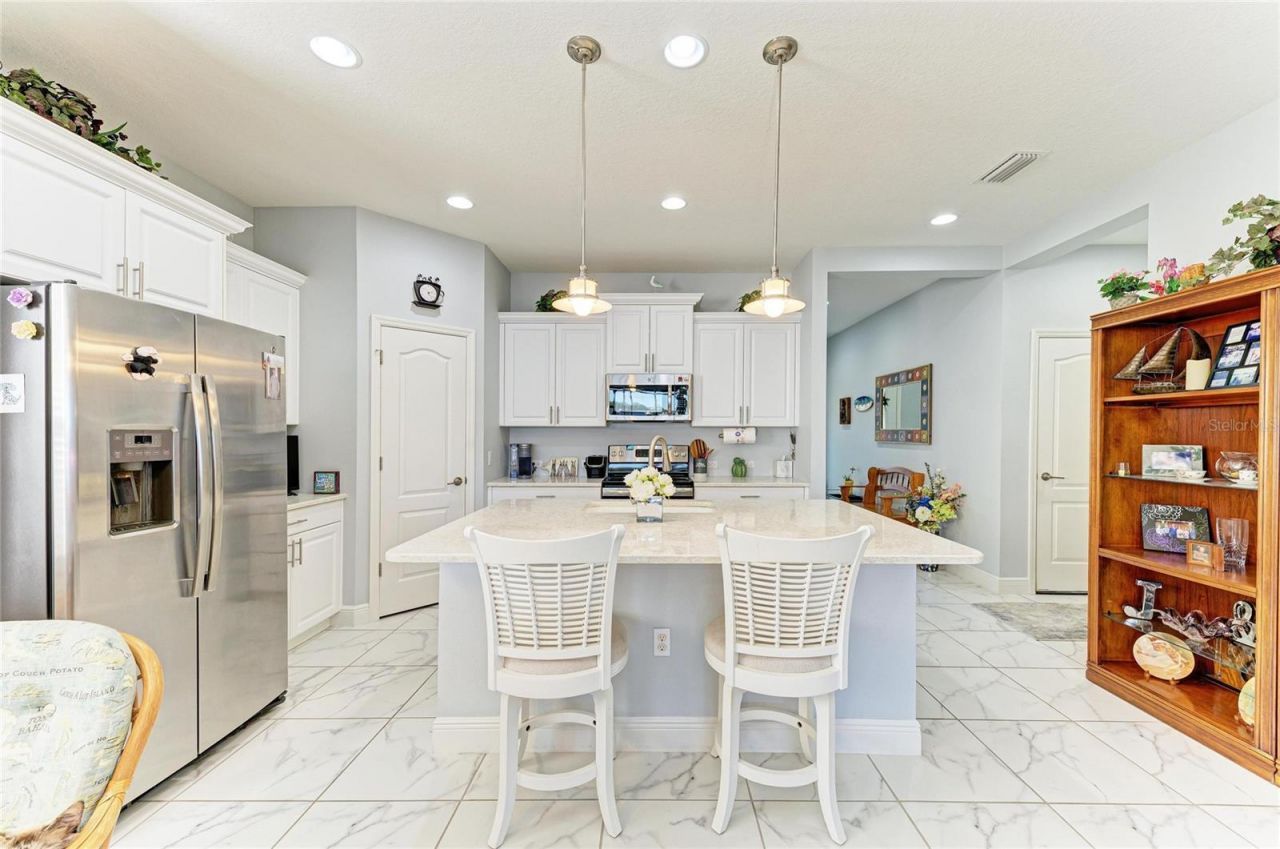 7735 Ridgelake Circle, Bradenton, FL 34203 Photo