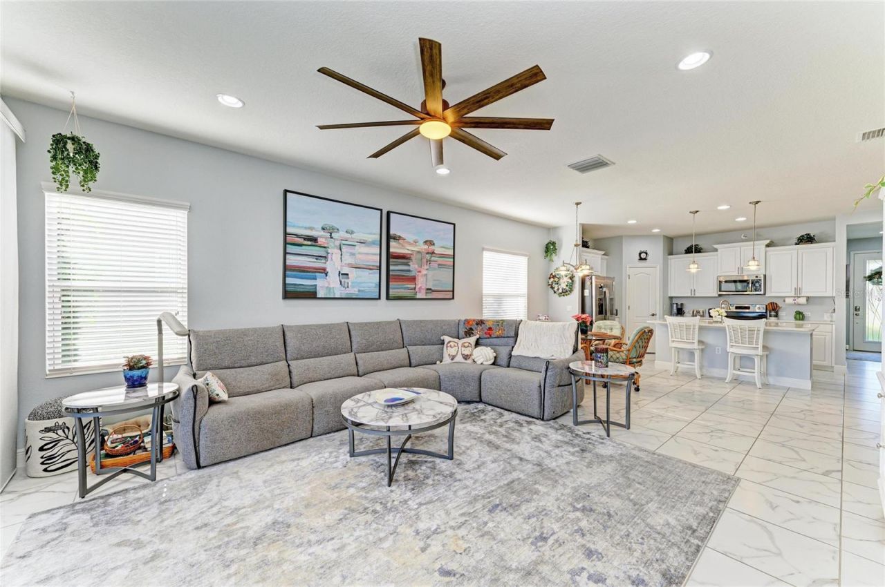 7735 Ridgelake Circle, Bradenton, FL 34203 Photo