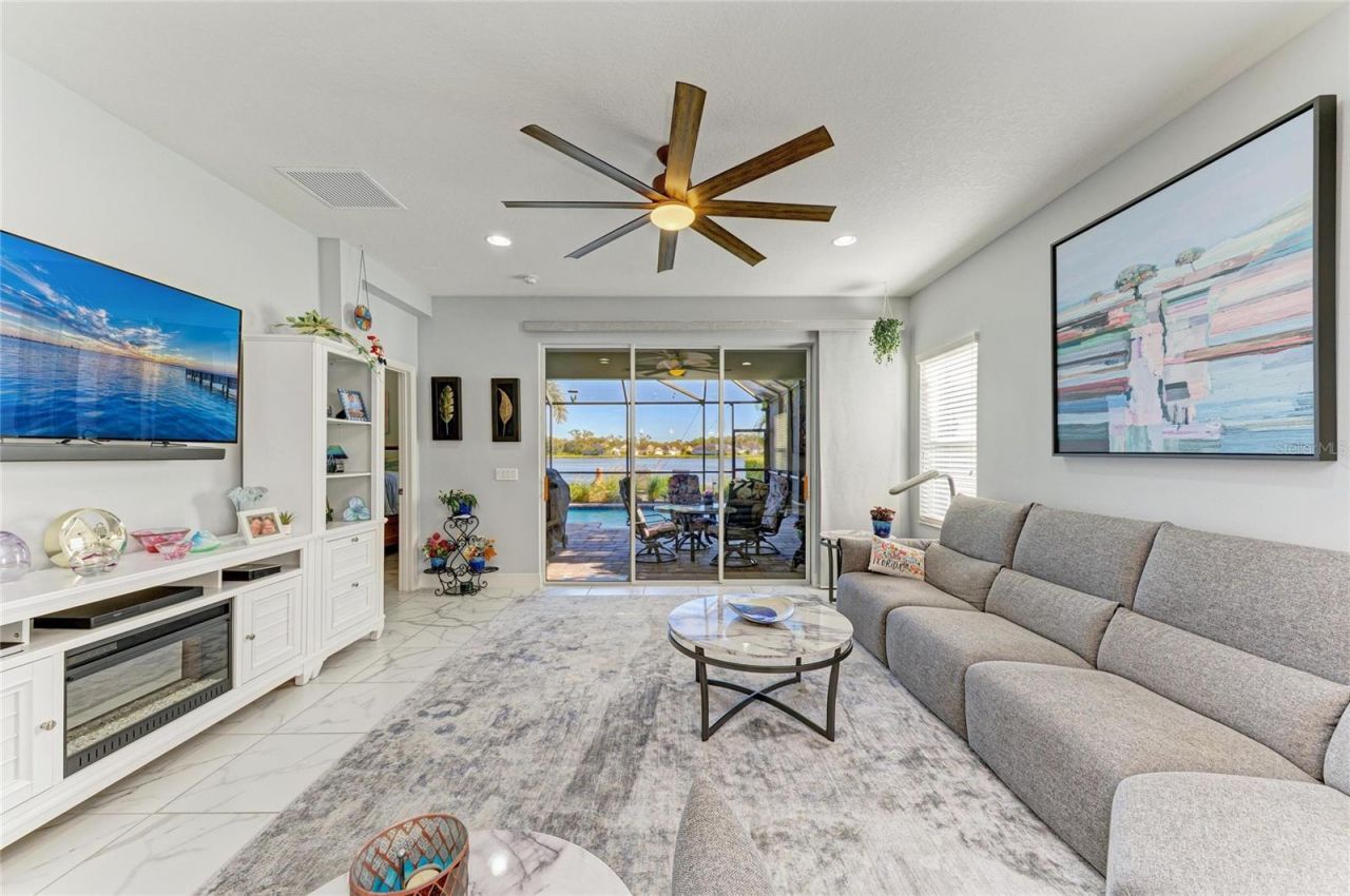 7735 Ridgelake Circle, Bradenton, FL 34203 Photo