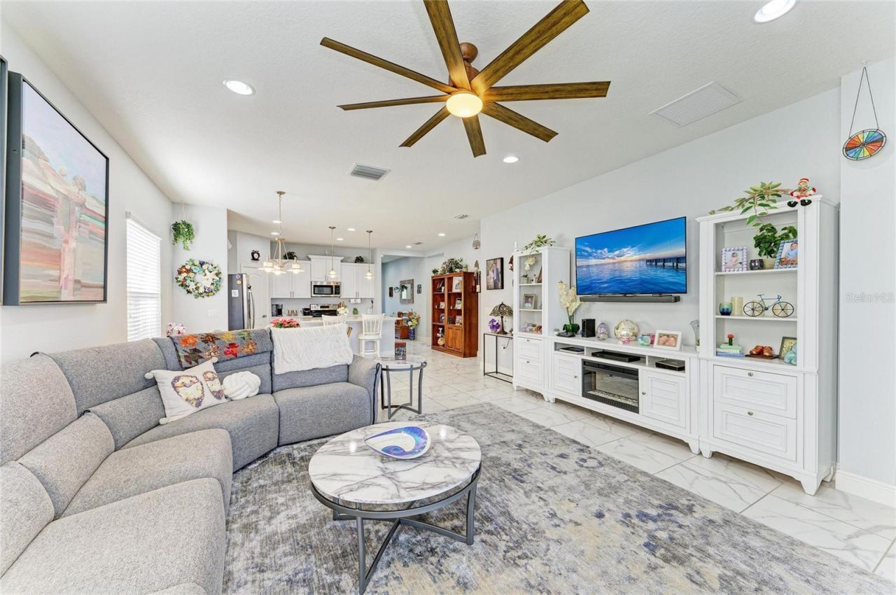 7735 Ridgelake Circle, Bradenton, FL 34203 Photo