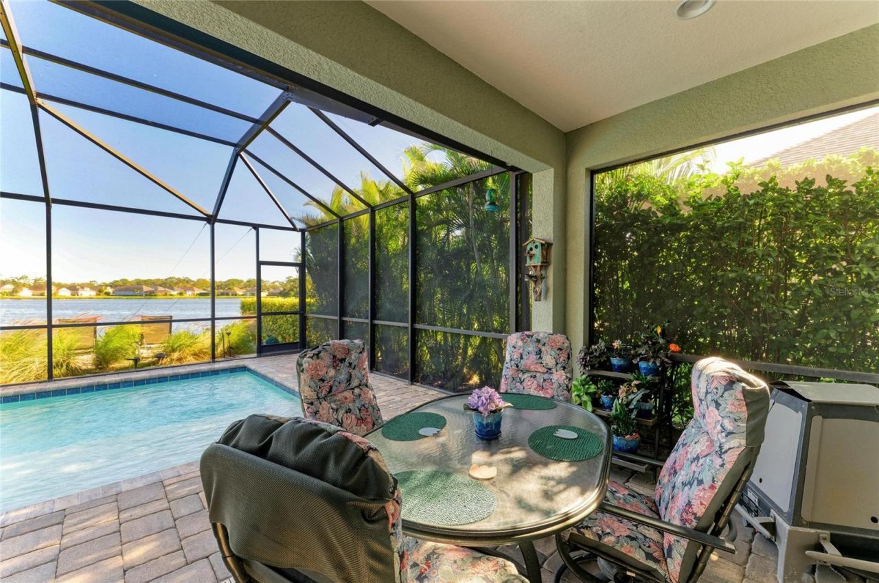 7735 Ridgelake Circle, Bradenton, FL 34203 Photo