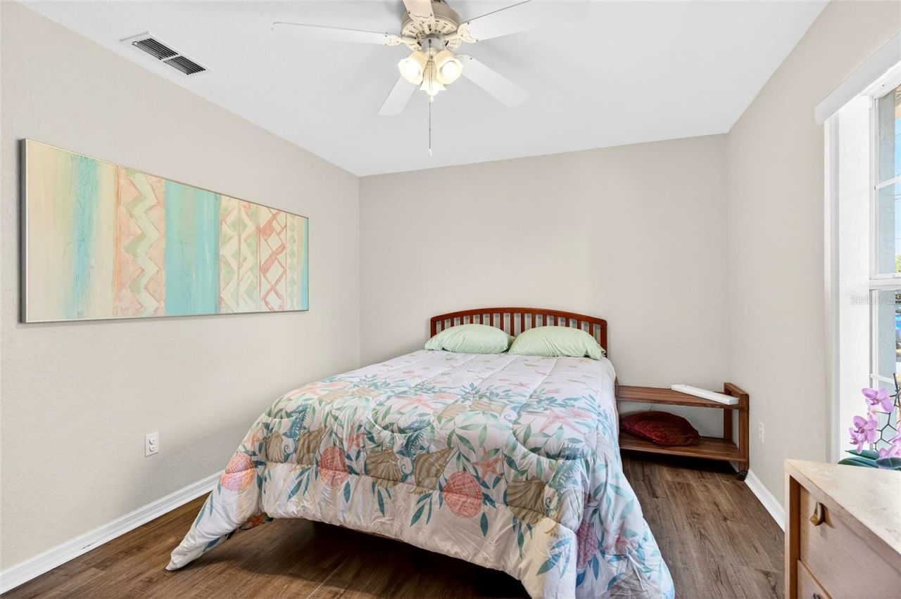 902 NE 130th Terrace, Silver Springs, FL 34488 Photo