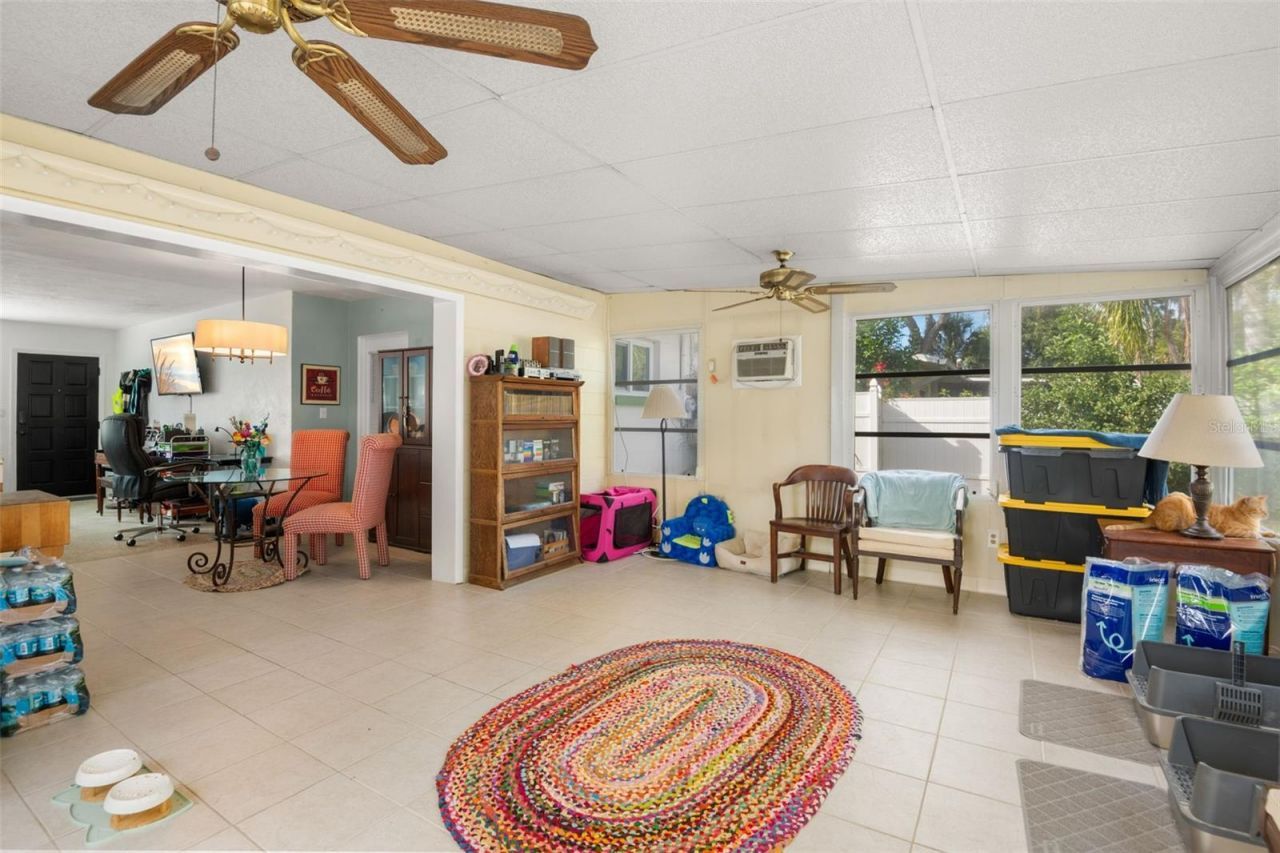 5637 24th Terrace N, Saint Petersburg, FL 33710 Photo