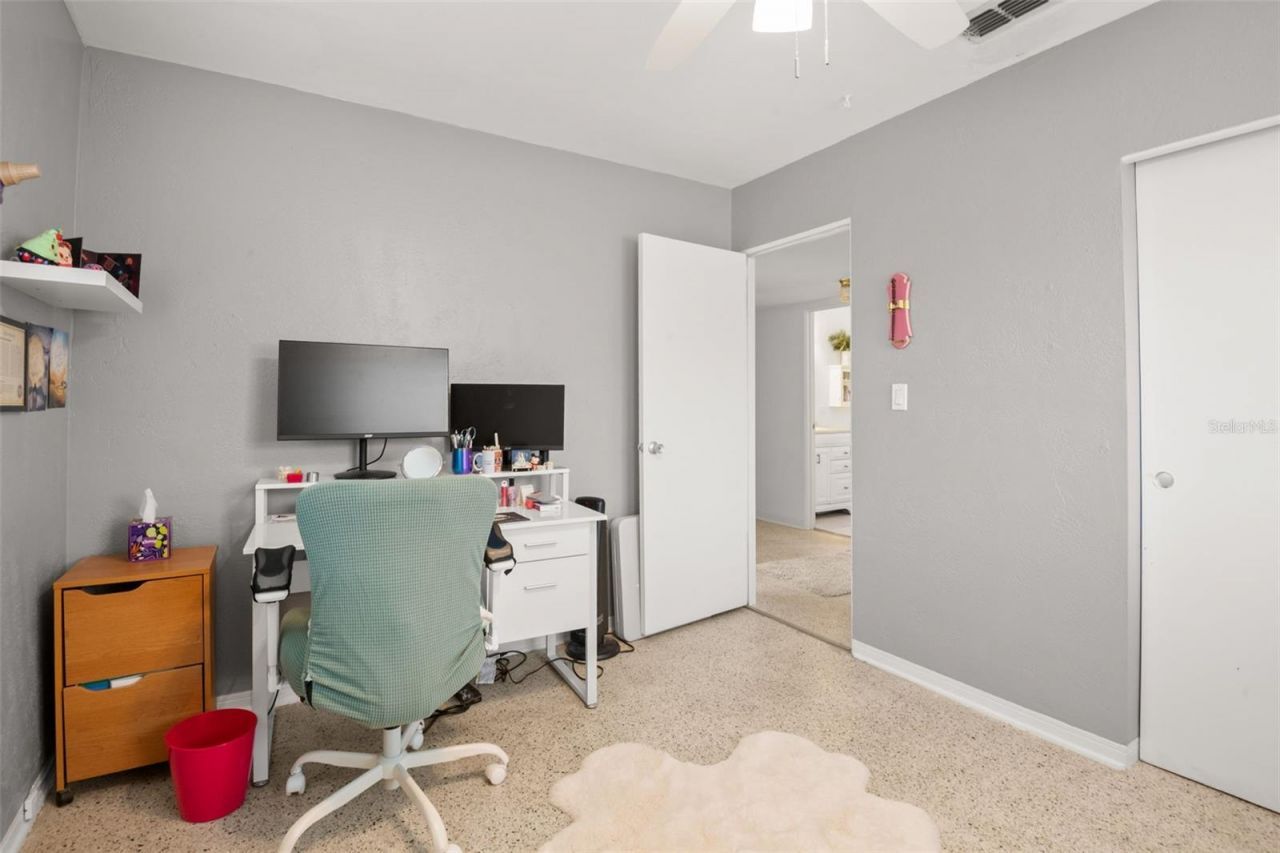 5637 24th Terrace N, Saint Petersburg, FL 33710 Photo