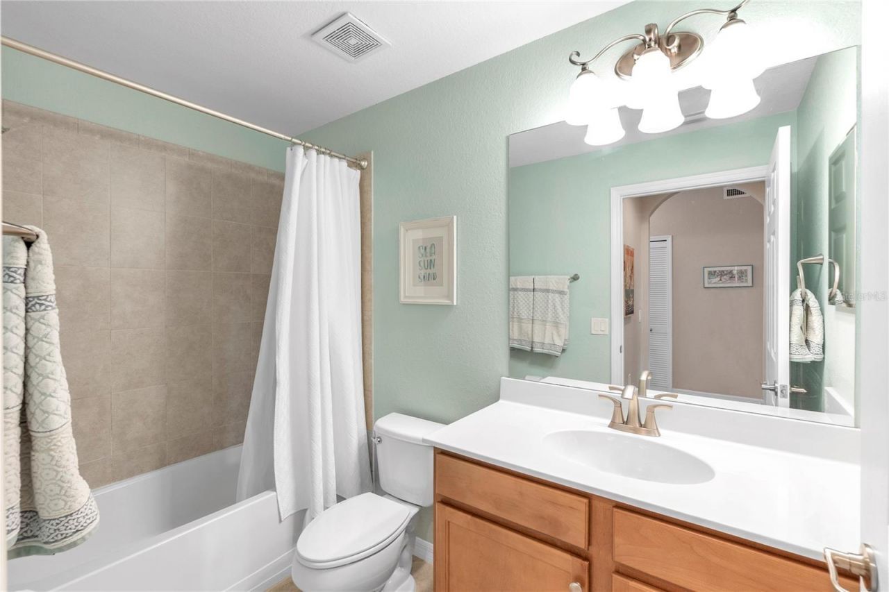 7015 River Hammock Drive, Unit 203, Bradenton, FL 34212 Photo