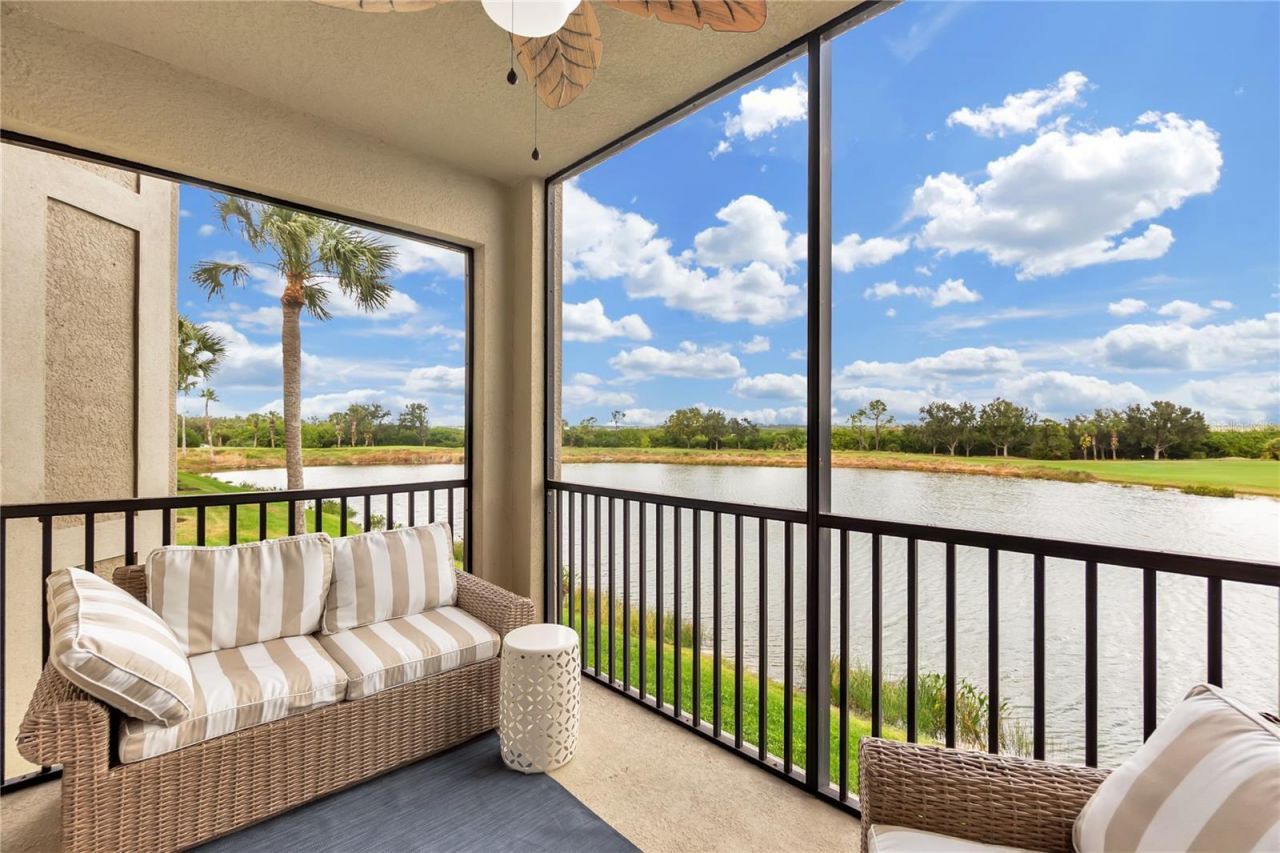 7015 River Hammock Drive, Unit 203, Bradenton, FL 34212 Photo