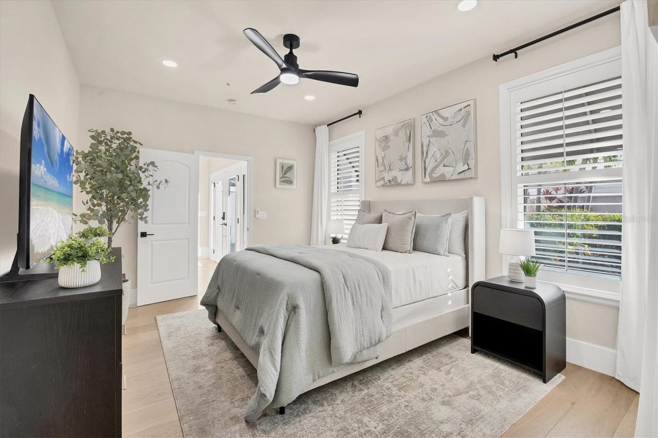 3540 Mistletoe Lane, Longboat Key, FL 34228 Photo