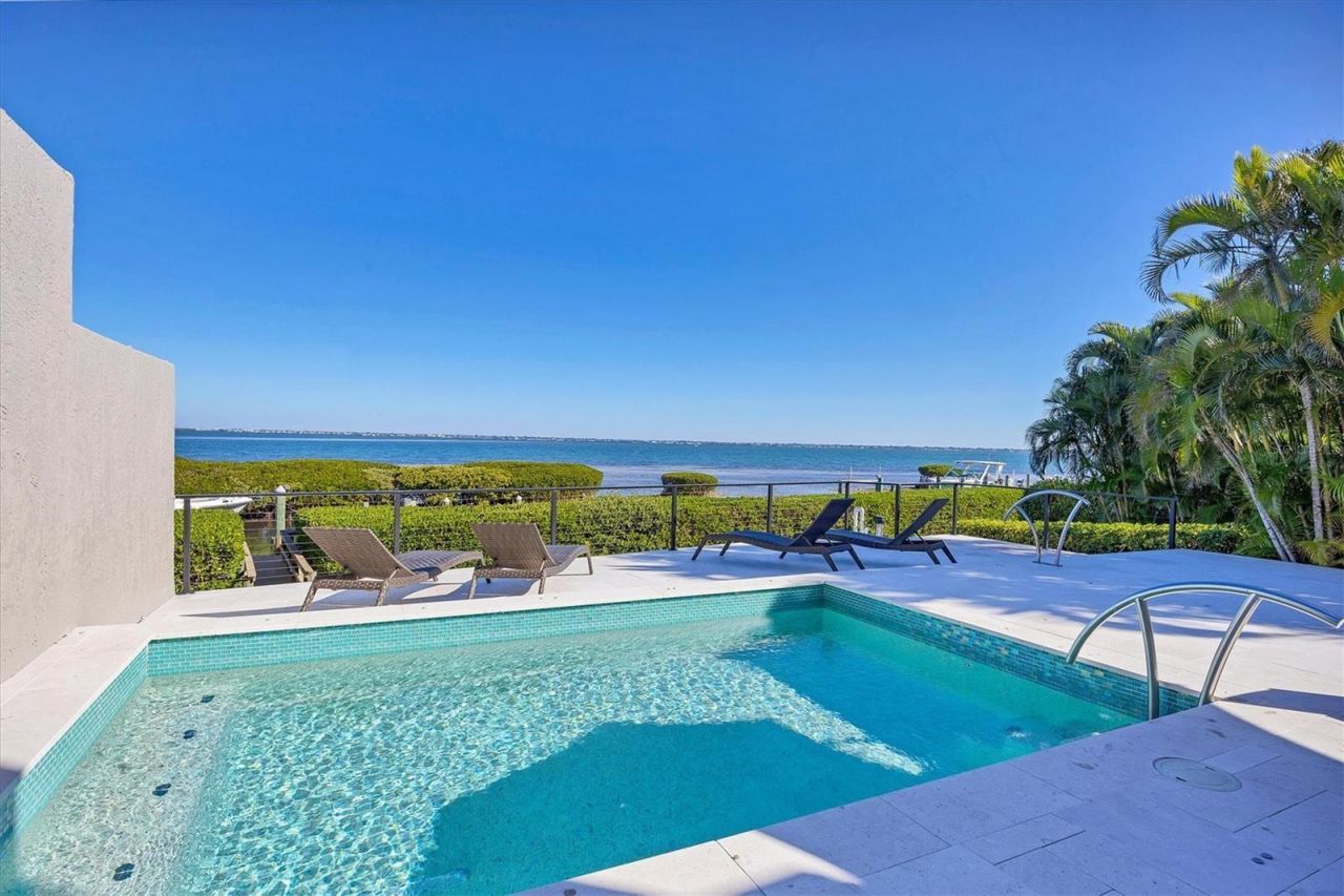 3540 Mistletoe Lane, Longboat Key, FL 34228 Photo
