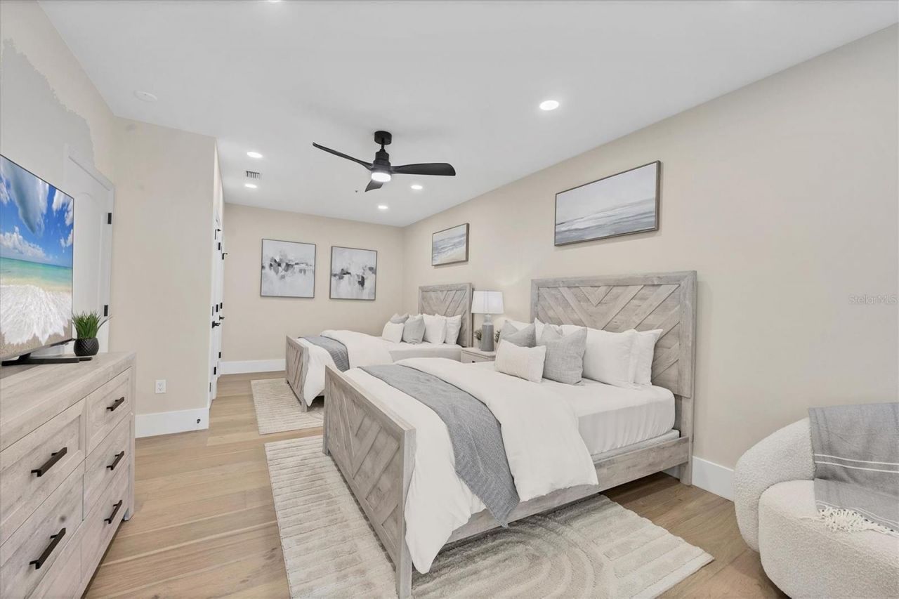 3540 Mistletoe Lane, Longboat Key, FL 34228 Photo