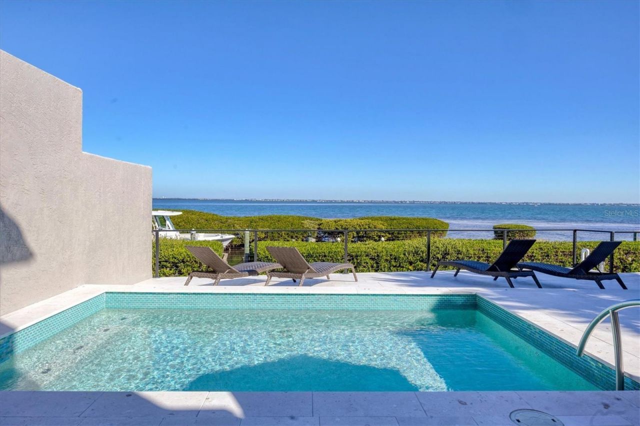 3540 Mistletoe Lane, Longboat Key, FL 34228 Photo