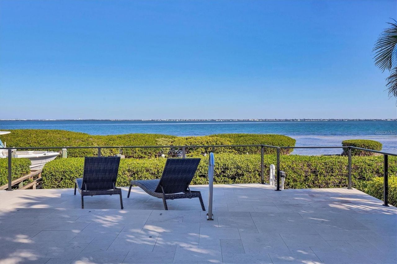 3540 Mistletoe Lane, Longboat Key, FL 34228 Photo