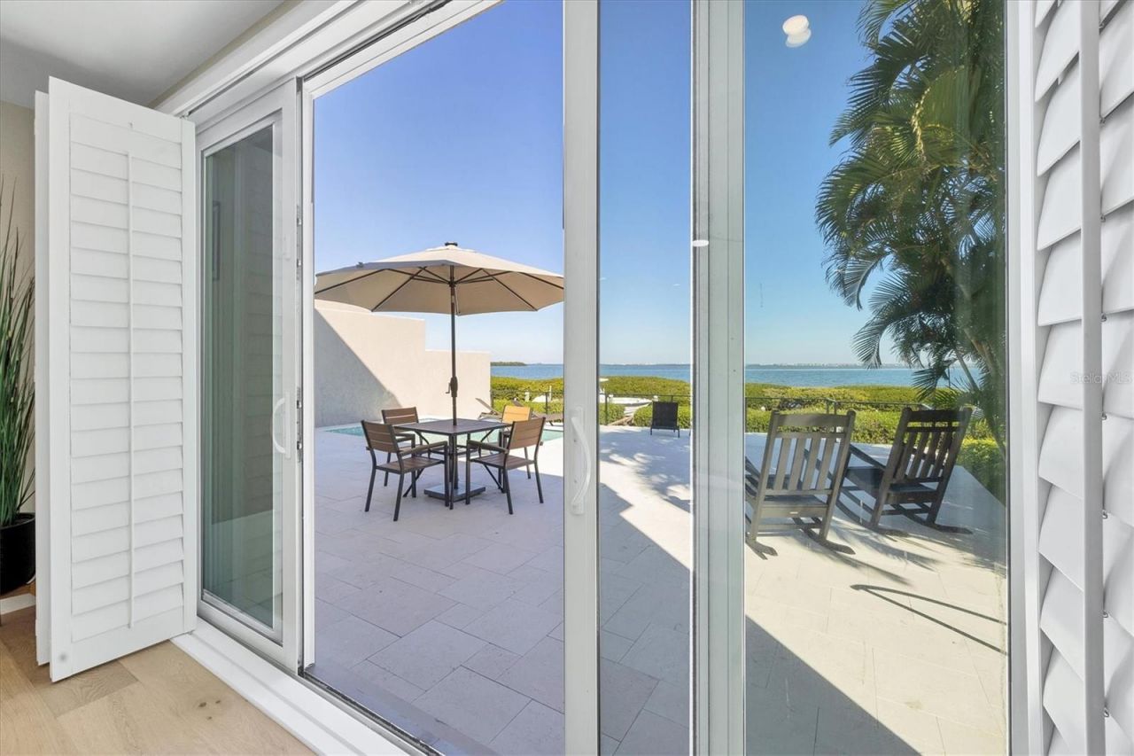 3540 Mistletoe Lane, Longboat Key, FL 34228 Photo