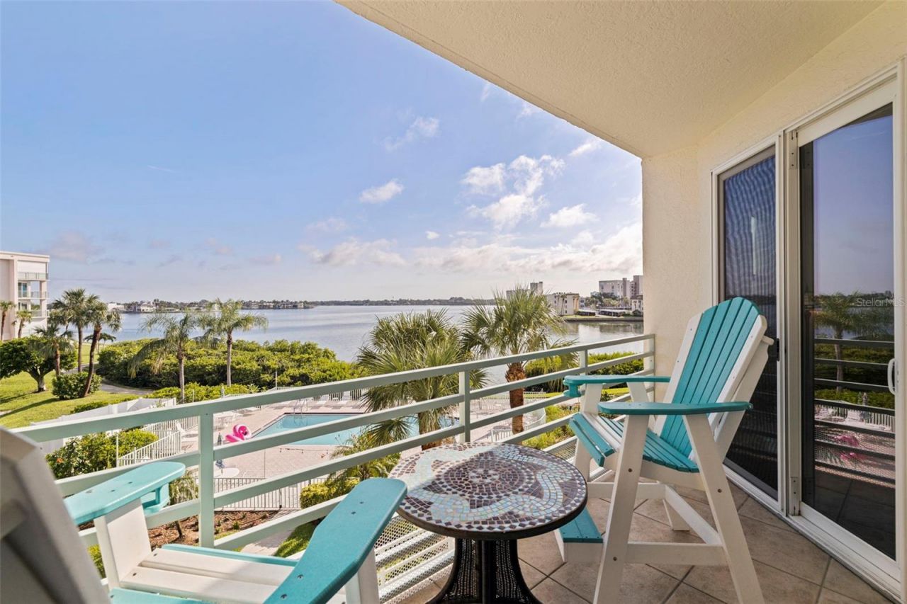 7979 Sailboat Key Boulevard S, Unit 202, South Pasadena, FL 33707 Photo