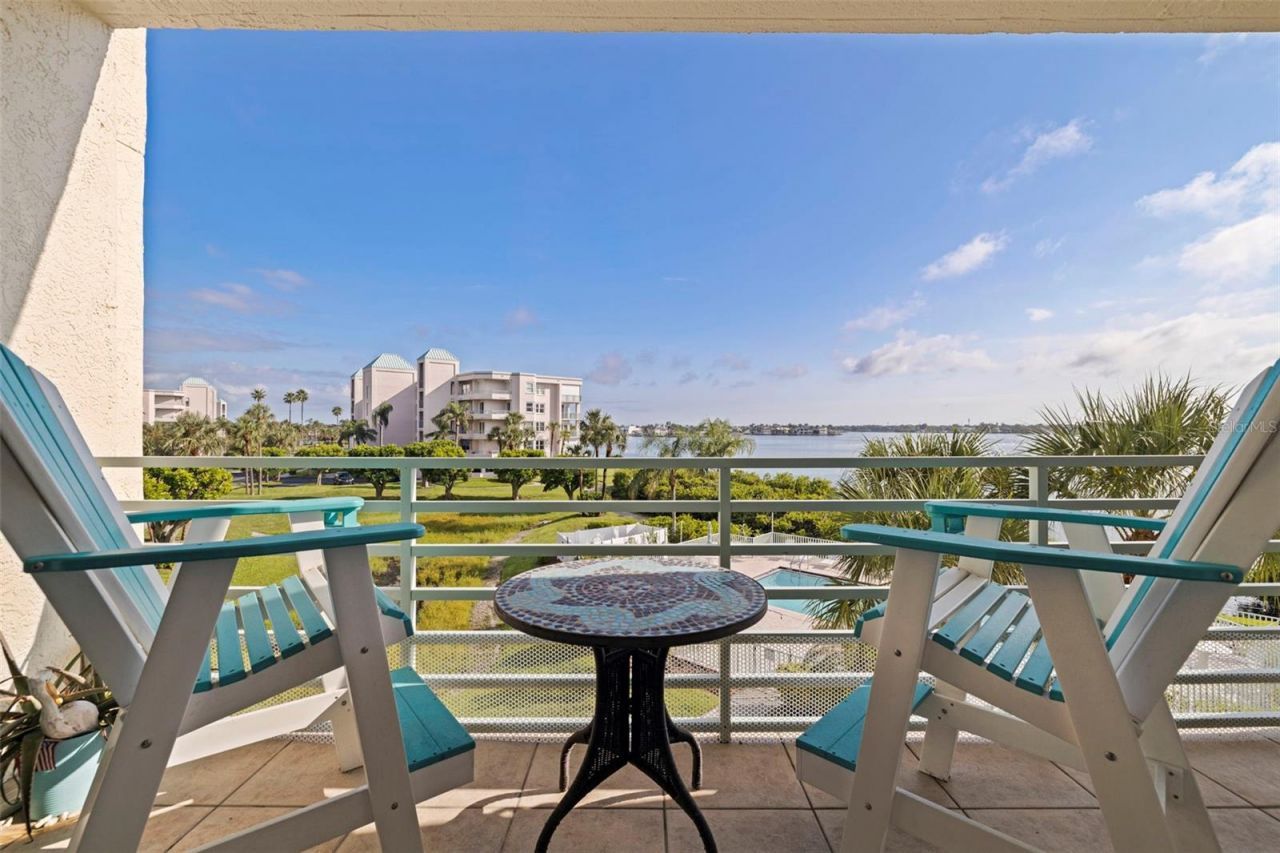 7979 Sailboat Key Boulevard S, Unit 202, South Pasadena, FL 33707 Photo