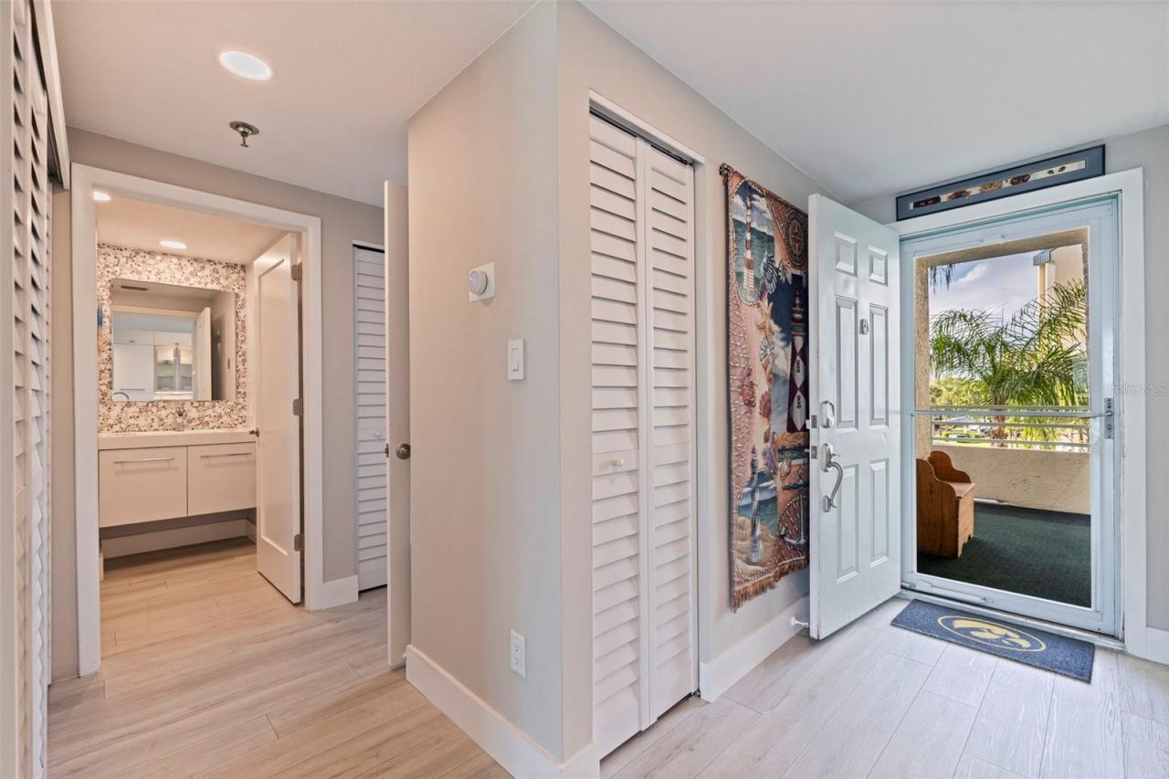 7979 Sailboat Key Boulevard S, Unit 202, South Pasadena, FL 33707 Photo