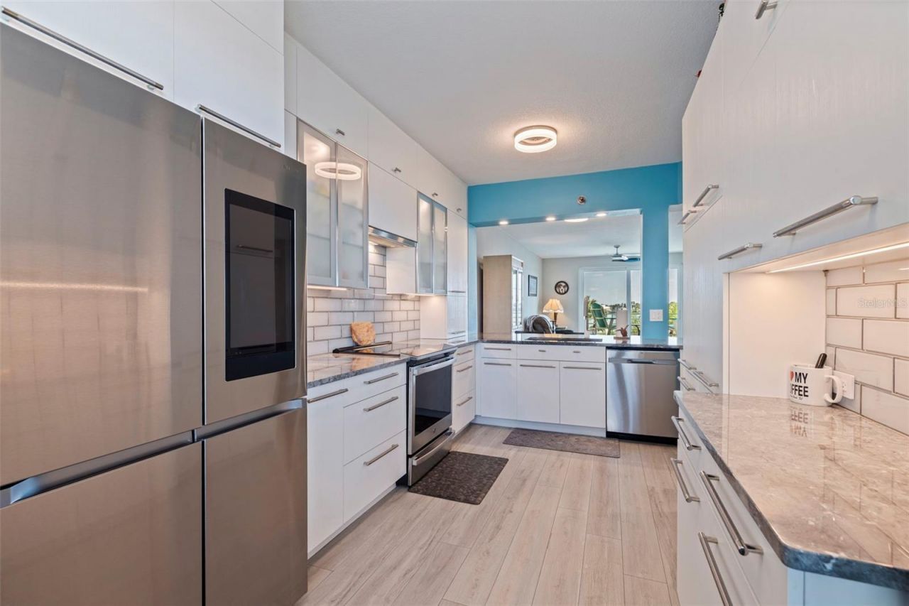 7979 Sailboat Key Boulevard S, Unit 202, South Pasadena, FL 33707 Photo