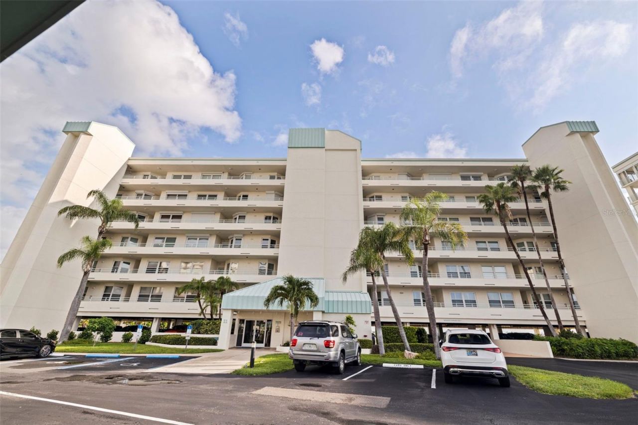 7979 Sailboat Key Boulevard S, Unit 202, South Pasadena, FL 33707 Photo