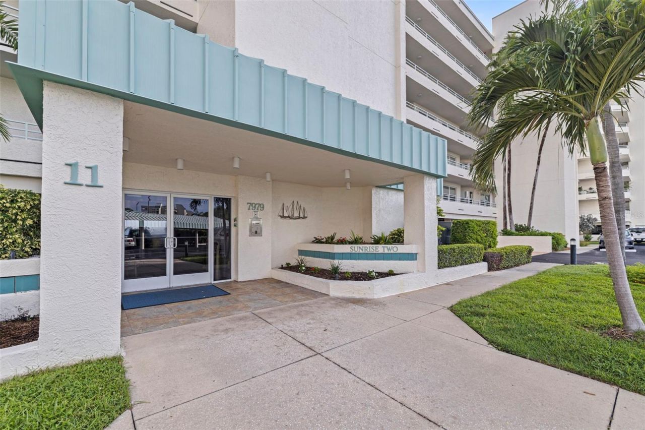 7979 Sailboat Key Boulevard S, Unit 202, South Pasadena, FL 33707 Photo