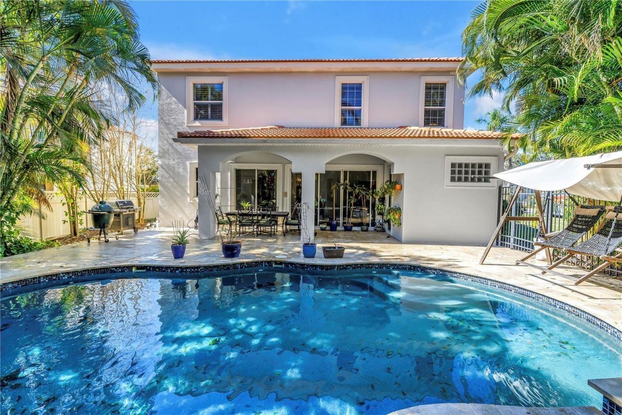 1600 Brightwaters Boulevard Ne, Saint Petersburg, FL 33704 Photo