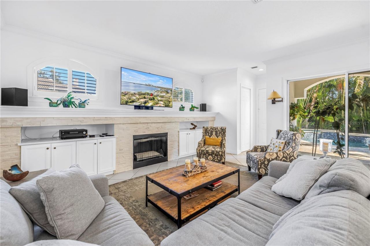 1600 Brightwaters Boulevard Ne, Saint Petersburg, FL 33704 Photo