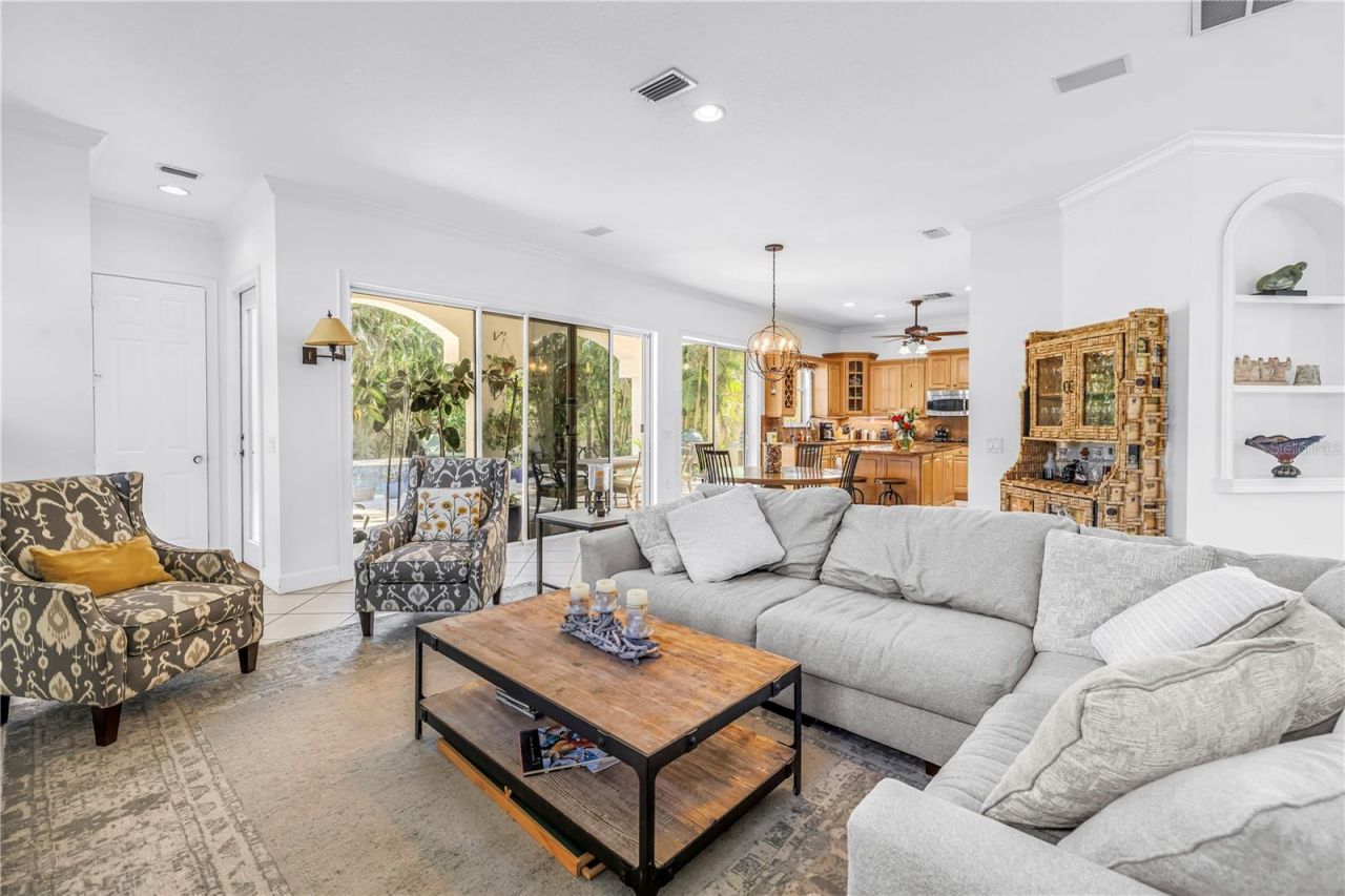 1600 Brightwaters Boulevard Ne, Saint Petersburg, FL 33704 Photo