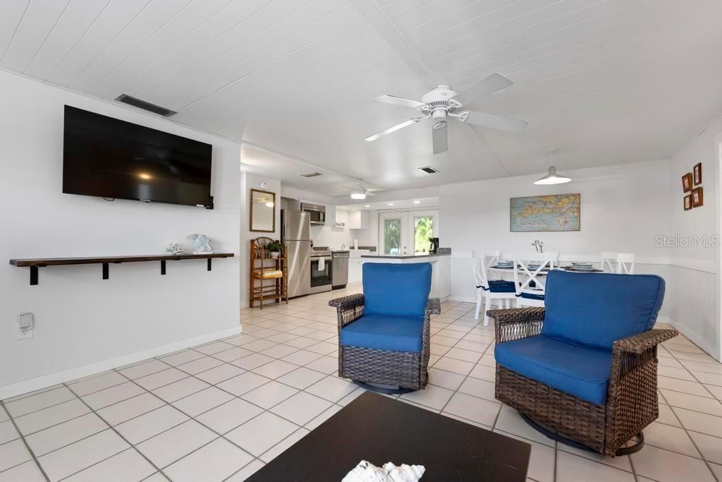 314 61st Street, Holmes Beach, FL 34217 Photo