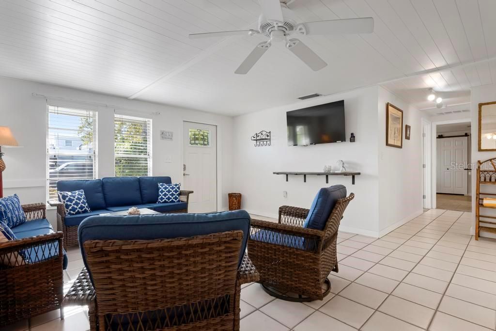 314 61st Street, Holmes Beach, FL 34217 Photo