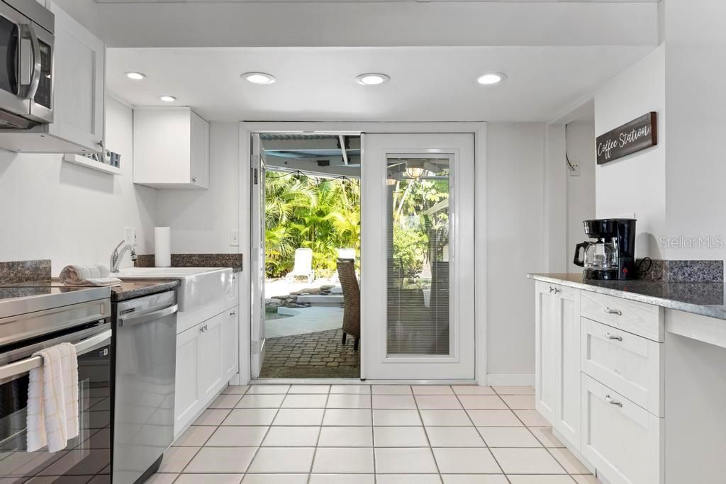 314 61st Street, Holmes Beach, FL 34217 Photo