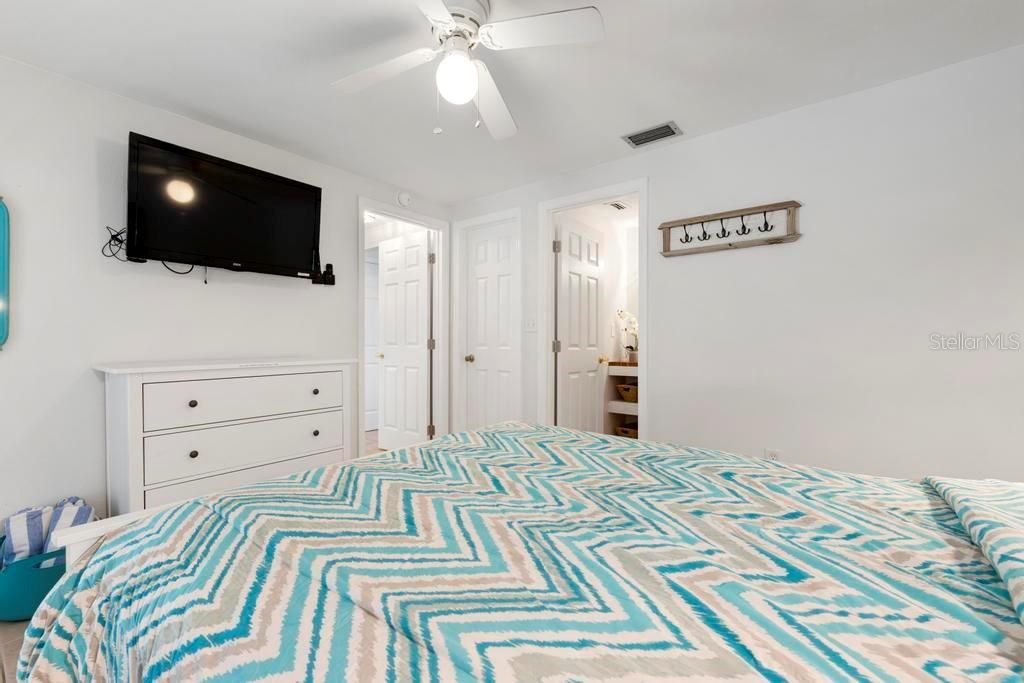 314 61st Street, Holmes Beach, FL 34217 Photo