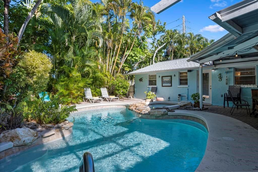 314 61st Street, Holmes Beach, FL 34217 Photo