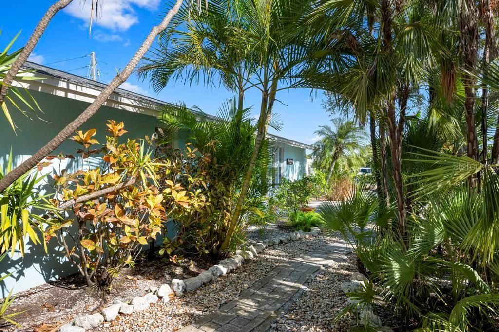 314 61st Street, Holmes Beach, FL 34217 Photo