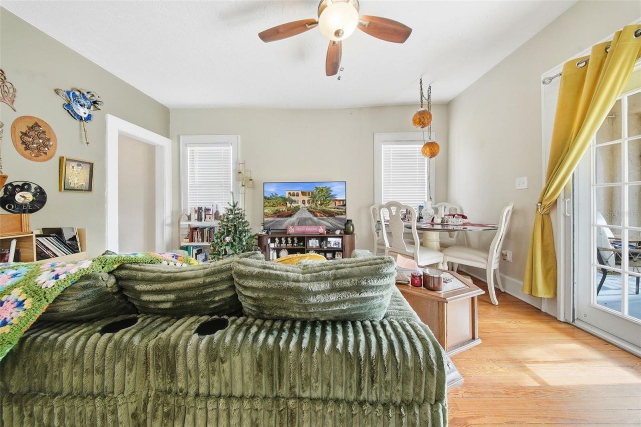 8334 Diagonal Road N, Saint Petersburg, FL 33702 Photo