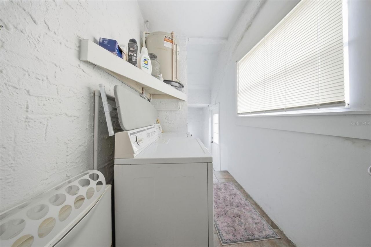 8334 Diagonal Road N, Saint Petersburg, FL 33702 Photo