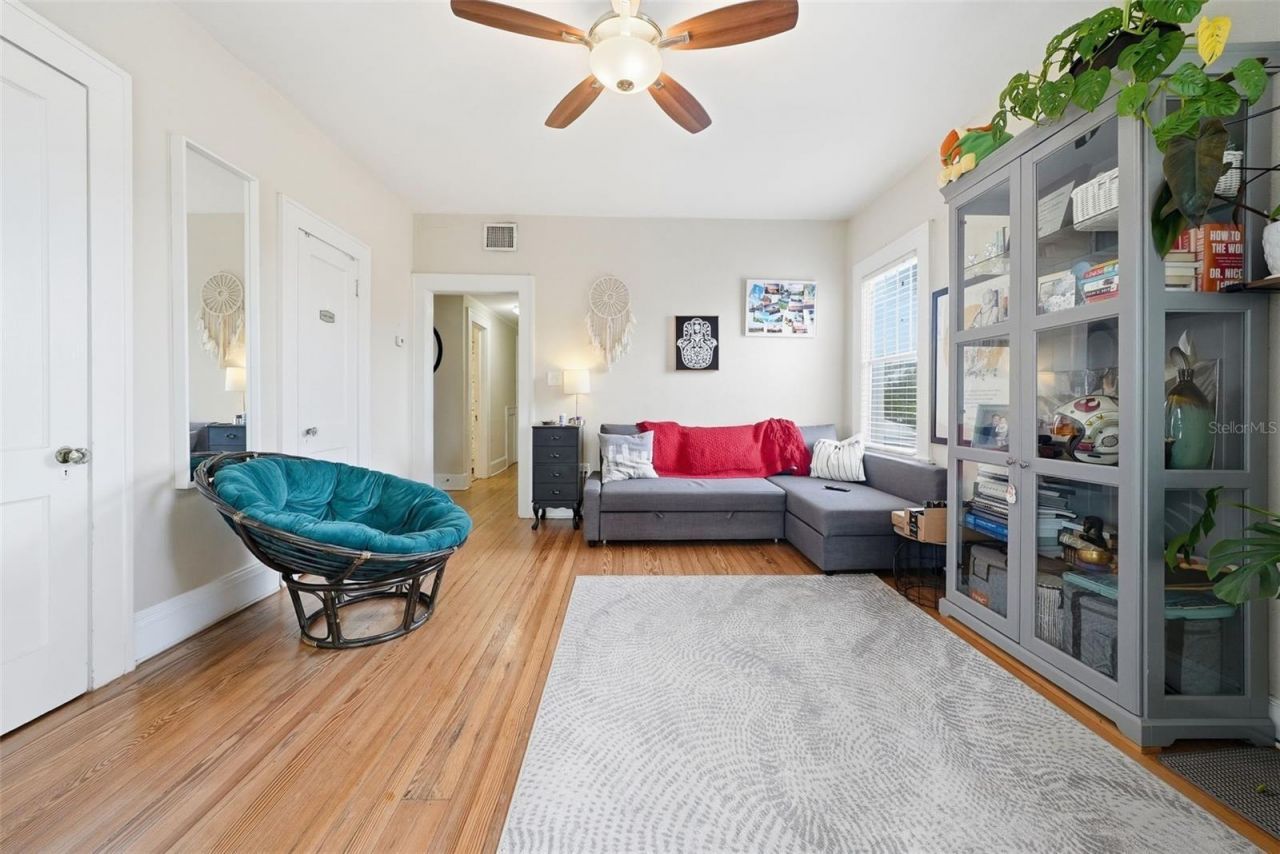 8334 Diagonal Road N, Saint Petersburg, FL 33702 Photo