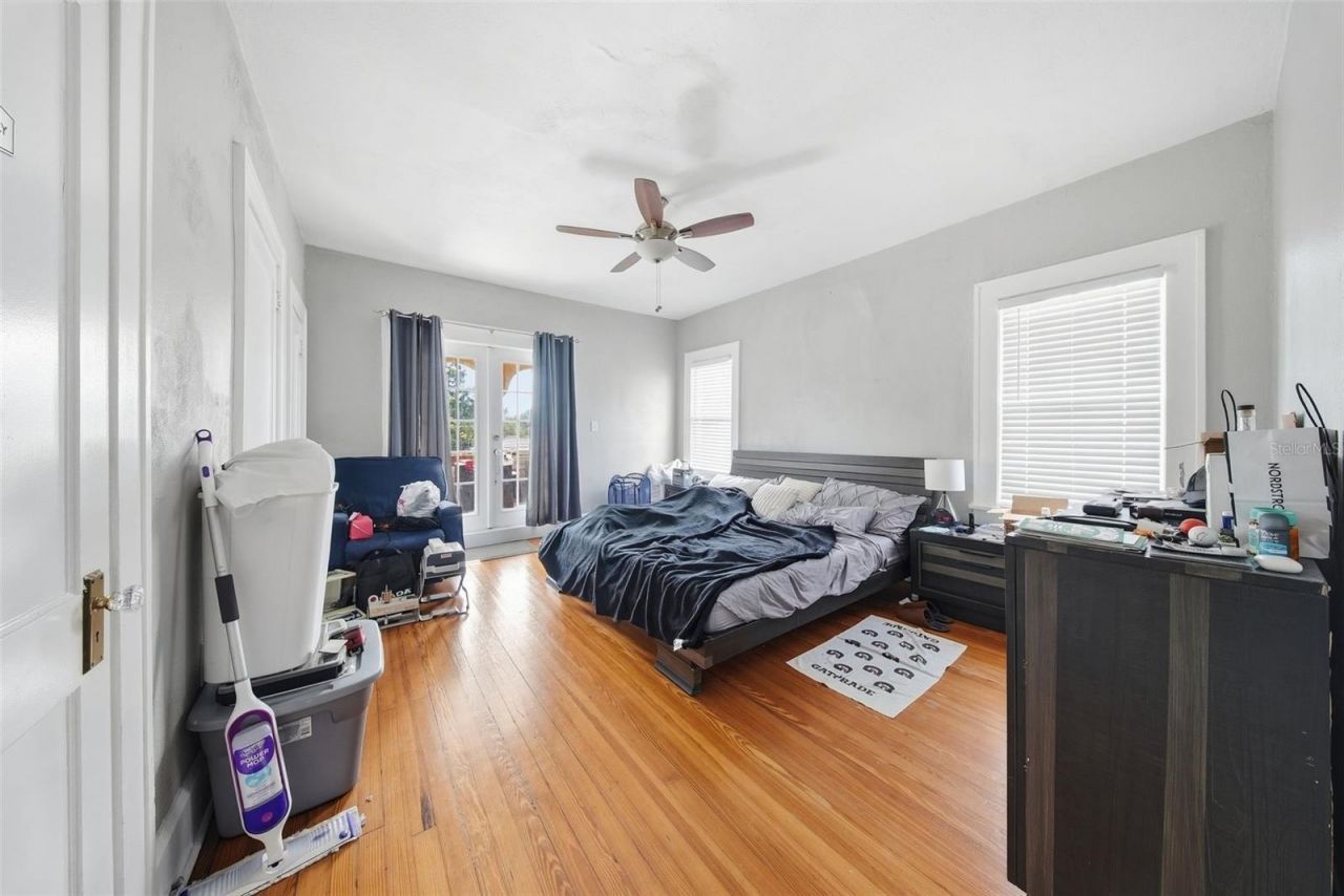 8334 Diagonal Road N, Saint Petersburg, FL 33702 Photo