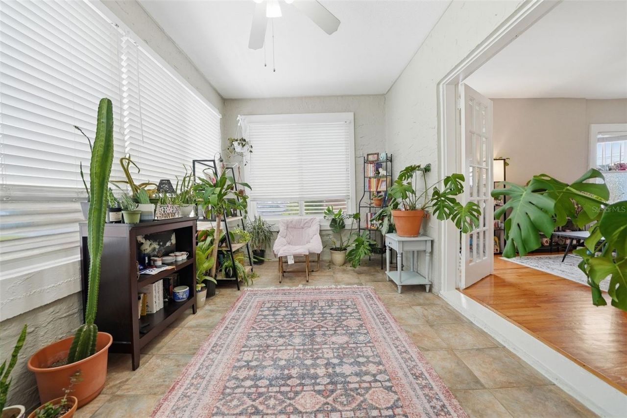 8334 Diagonal Road N, Saint Petersburg, FL 33702 Photo