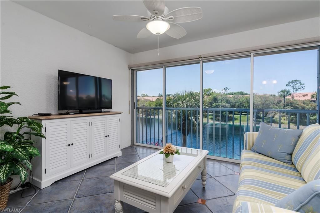 6660 Beach Resort Dr, Unit 16, Naples, FL 34114 Photo