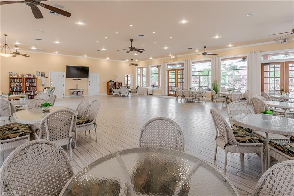 6660 Beach Resort Dr, Unit 16, Naples, FL 34114 Photo