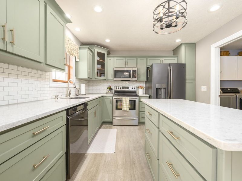 1447 Hickory Gate Drive, Marysville, OH 43040 Photo 10