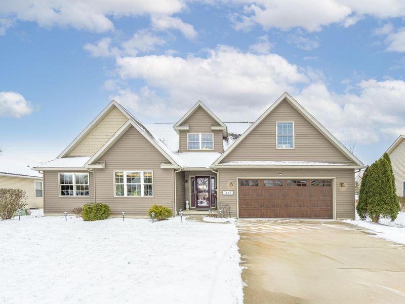 1447 Hickory Gate Drive, Marysville, OH 43040 Photo 2