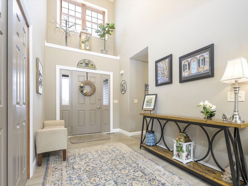 1447 Hickory Gate Drive, Marysville, OH 43040 Photo 3