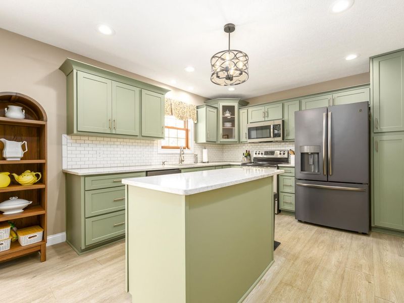 1447 Hickory Gate Drive, Marysville, OH 43040 Photo 9