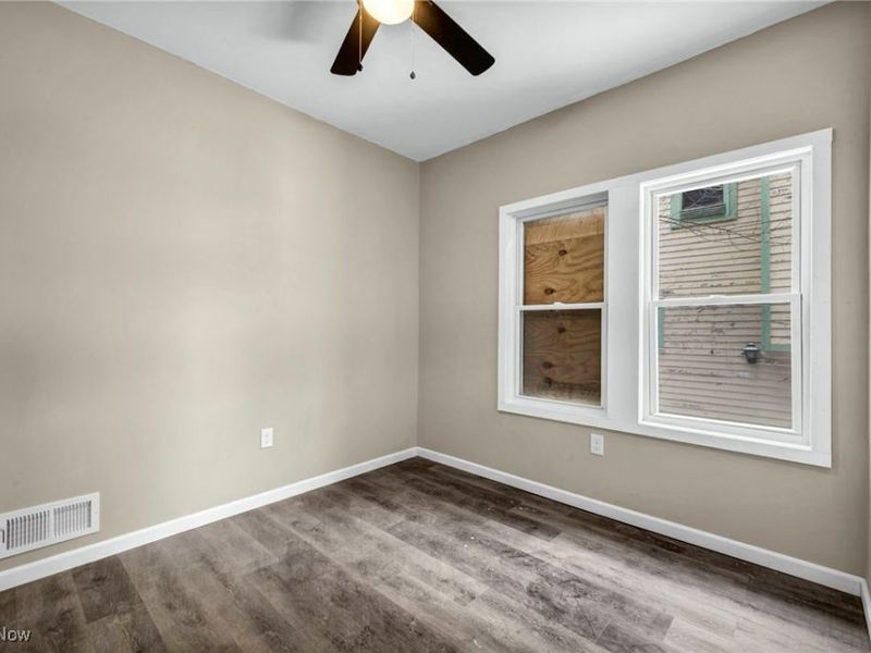 896 E 143rd Street, Cleveland, OH 44110 Photo 13